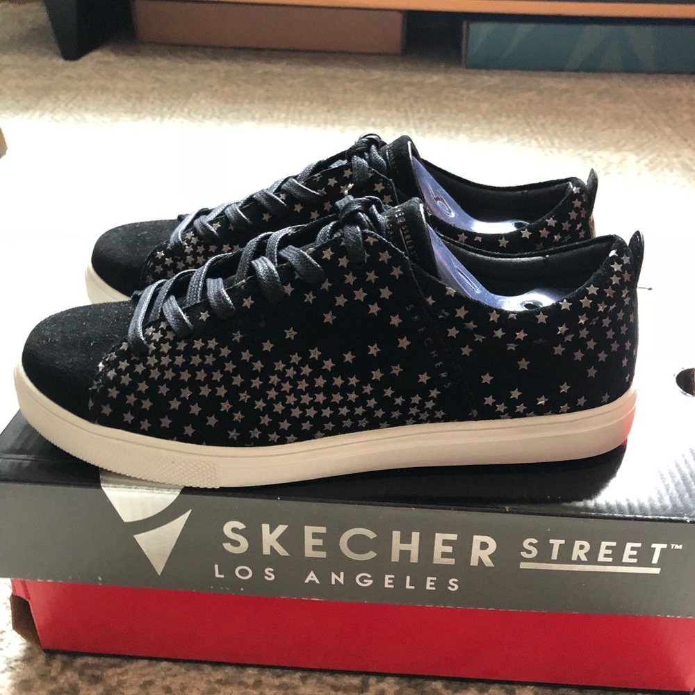 Brand New Skechers Sport Star Sneakers